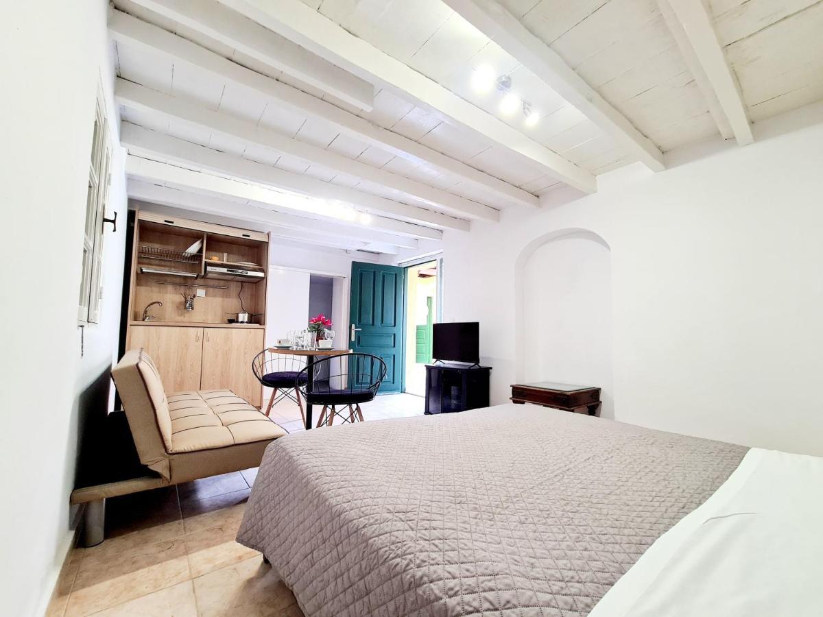 Piccolo Modern Suites Old Town Rhodes City المظهر الخارجي الصورة