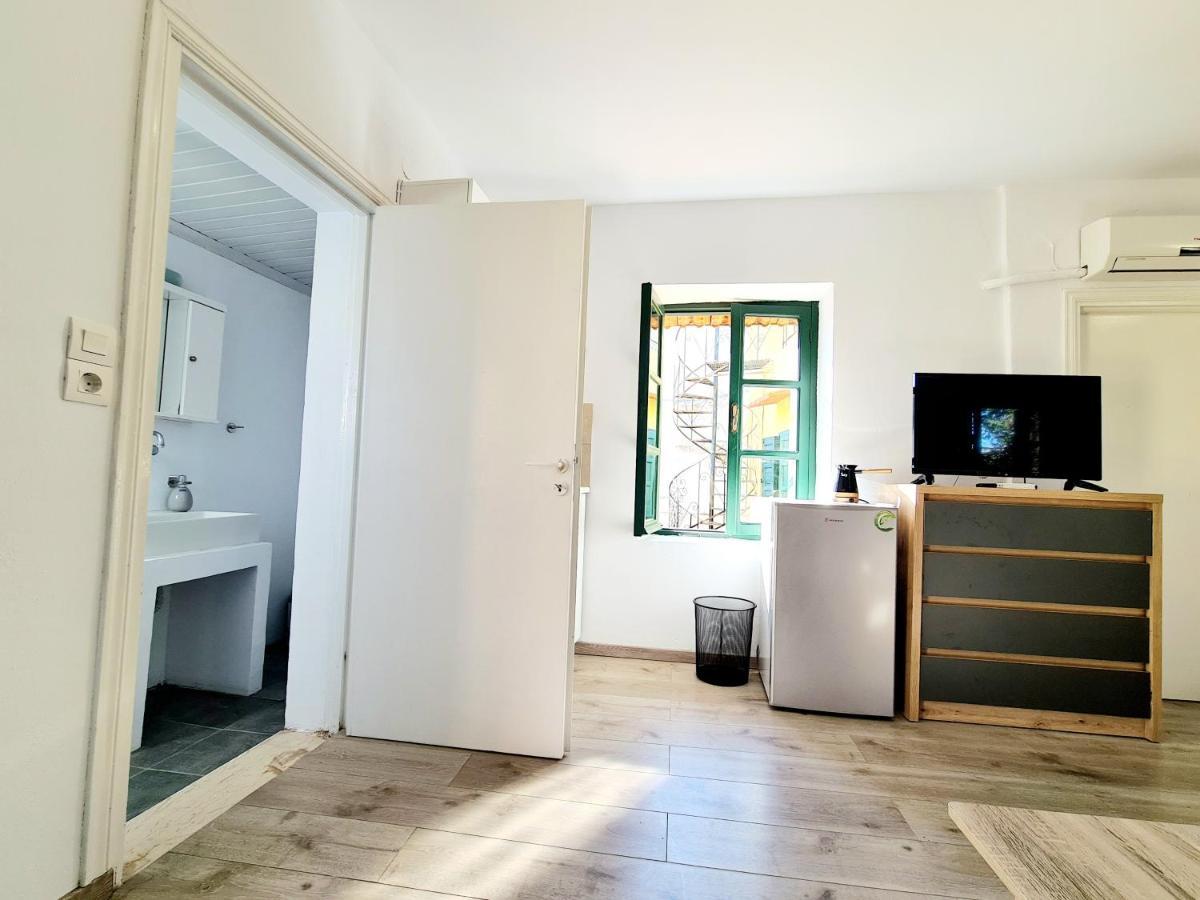 Piccolo Modern Suites Old Town Rhodes City المظهر الخارجي الصورة