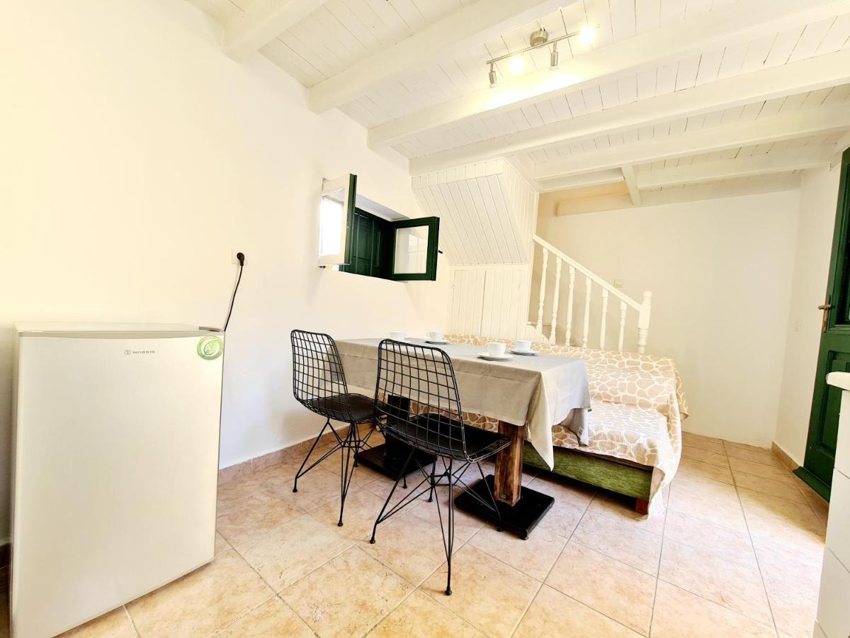 Piccolo Modern Suites Old Town Rhodes City المظهر الخارجي الصورة